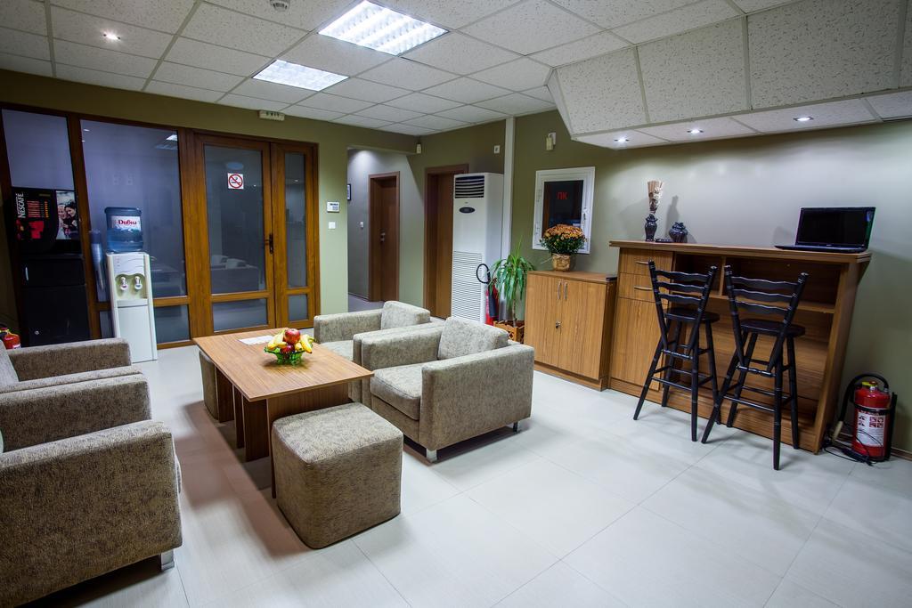 Panorama Top Floor Rooms In Hotel Tundzha Yambol Exterior foto