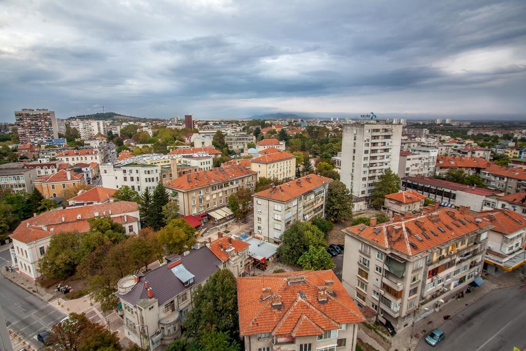 Panorama Top Floor Rooms In Hotel Tundzha Yambol Exterior foto